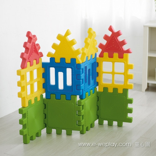 WePlay Construction Tower