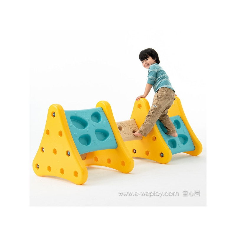 Weplay Over The Mountain Set