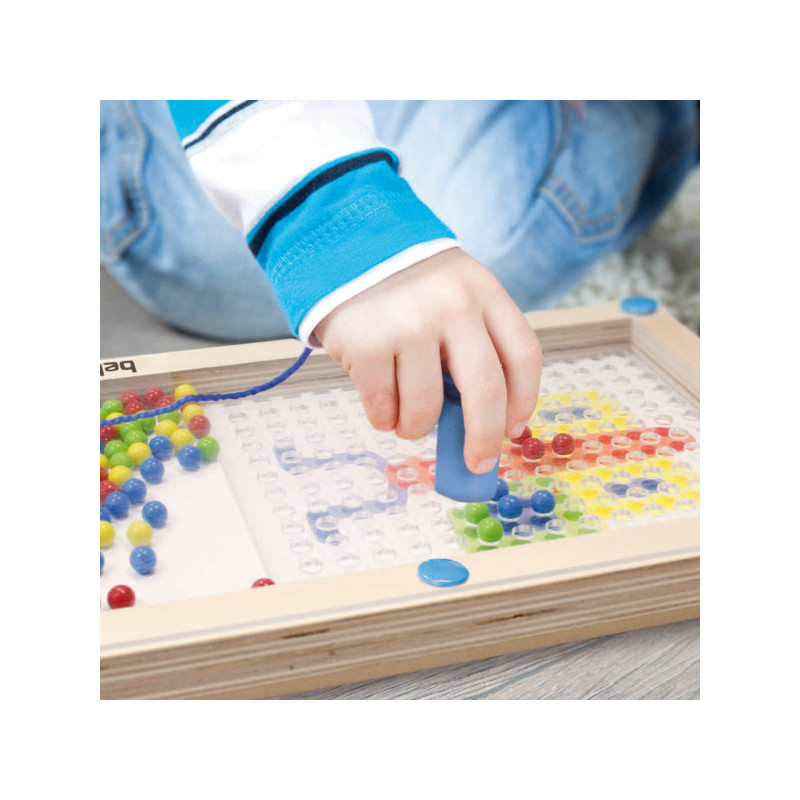 Logipic Stataegy Game
